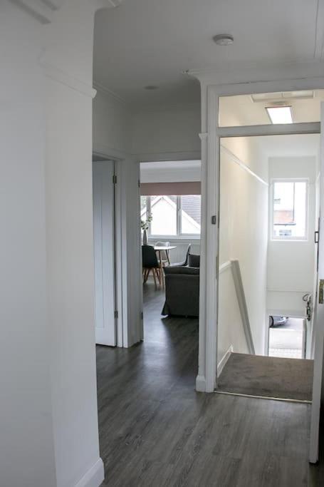 شقة Stylish Retreat In Leigh-On-Sea ساوثيند أون سي المظهر الخارجي الصورة