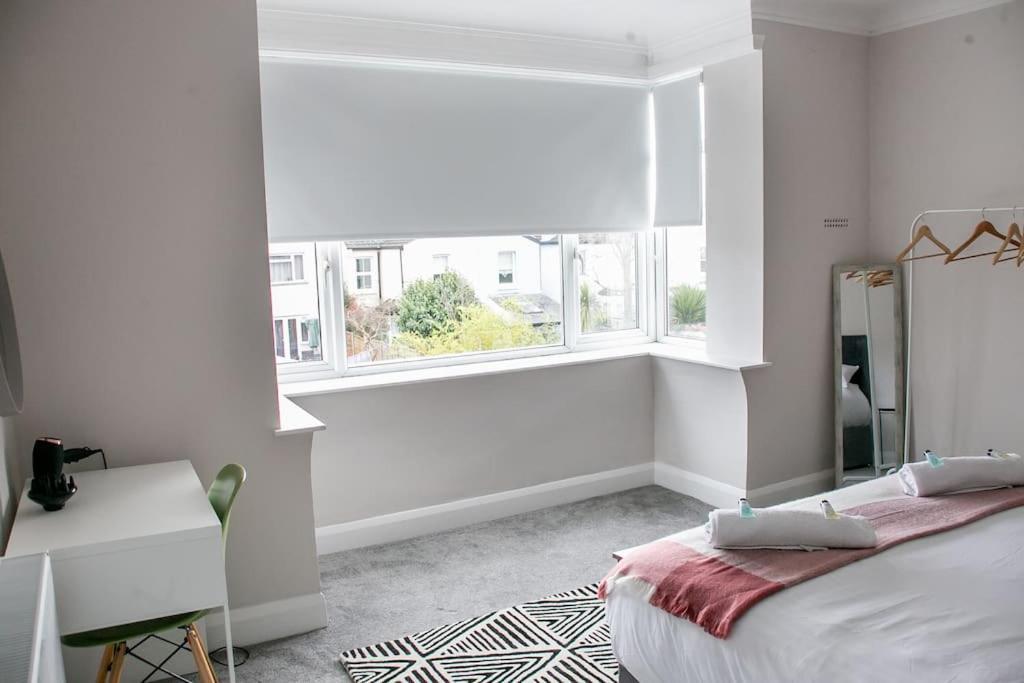 شقة Stylish Retreat In Leigh-On-Sea ساوثيند أون سي المظهر الخارجي الصورة
