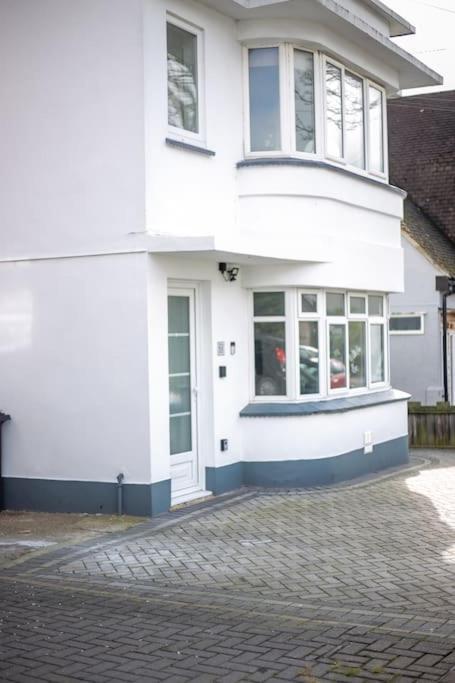 شقة Stylish Retreat In Leigh-On-Sea ساوثيند أون سي المظهر الخارجي الصورة